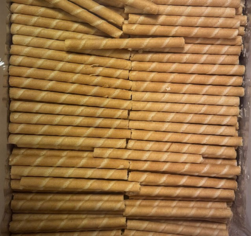 Vafeļu trubiņas Adugs ar kokosriekstu krēmu 2.5kg (daudz. norādīt kg, pilna kaste) (27.12.26) Polija