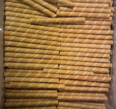 Vafeļu trubiņas Adugs ar kokosriekstu krēmu 2.5kg (daudz. norādīt kg, pilna kaste) (27.12.26) Polija