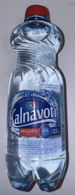 Dzeramais ūdens Kalnavoti negāzēts 0.5L DEPOZĪTS 0.10eur 1/12 (12.06.27) Latvija