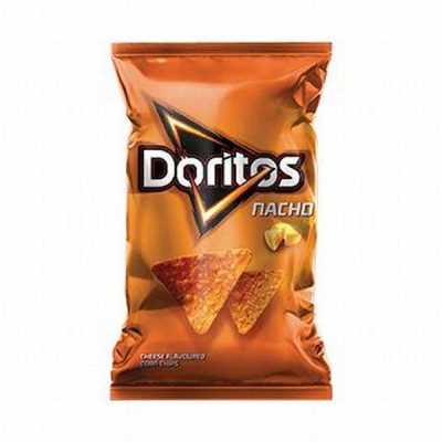 Čipsi kukurūzas ar NACHO siera garšu Doritos 90g (20.12.26) Polija