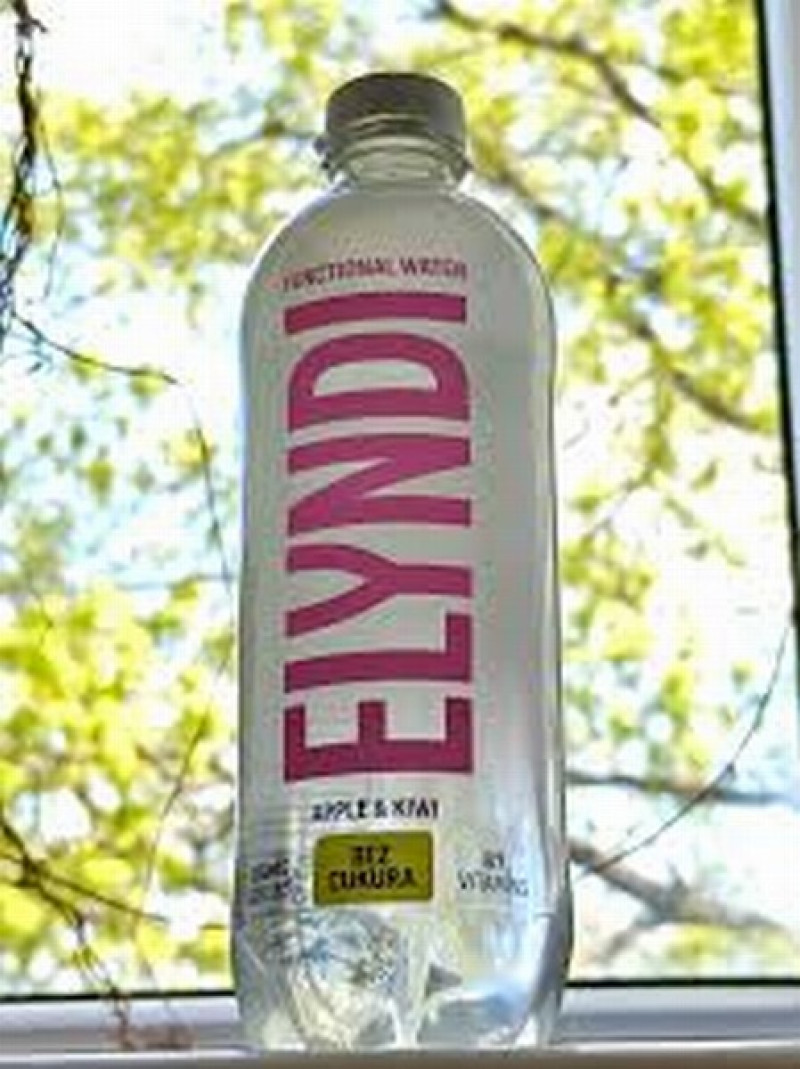 Gāzēts dzēriens ELYNDI ar ābolu un kivi garšu 0.5L DEPOZĪTS 0.10 eur 1/12 (18.12.26) Igaunija