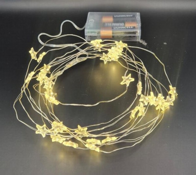 Lampiņu virtene Zvaigzn.40LED/3.9m taimeris(36), Ķina